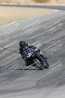 media/Mar-23-2025-CVMA (Sun) [[674f32b282]]/Race 3-Supersport Middleweight/